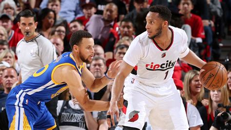 gsw vs trail blazers live.